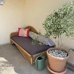 Casa de hóspedes & Luna 3*