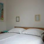 Casa de hóspedes & Luna 3*
