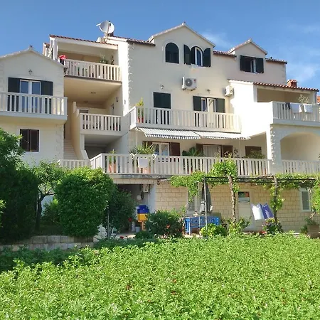 & Luna Guest house Bol