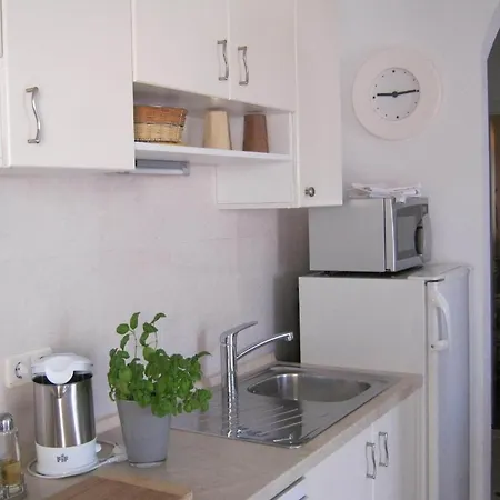 & Luna Guest house 3*