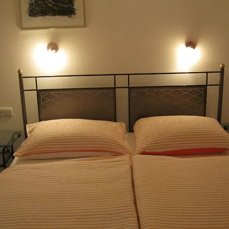 Guest house & Luna 3*