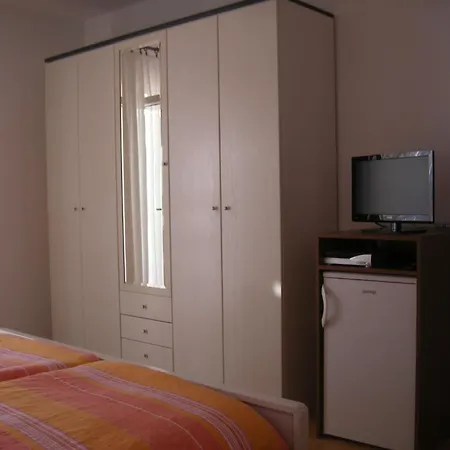 & Luna Guest house 3*