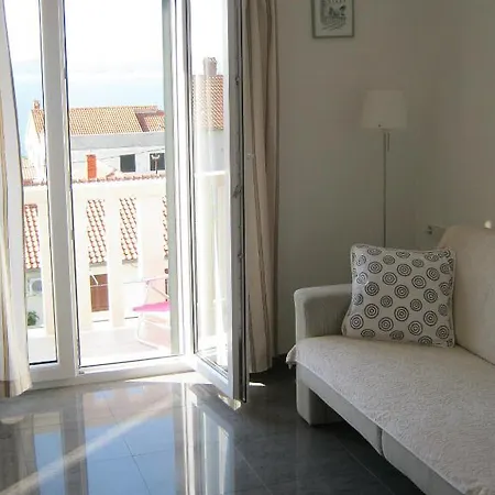 Guest house & Luna Bol